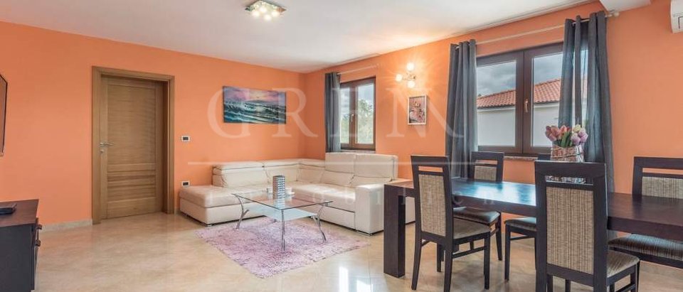 House, 150 m2, For Sale, Poreč