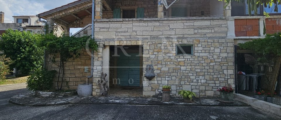 Hiša, 140 m2, Prodaja, Poreč