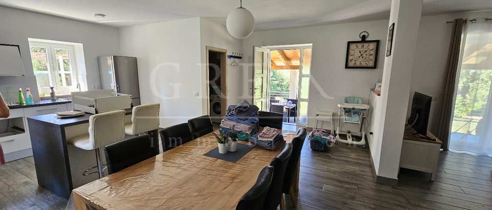 House, 150 m2, For Sale, Poreč