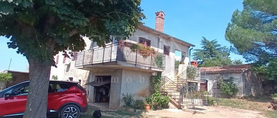 Casa, 210 m2, Vendita, Poreč