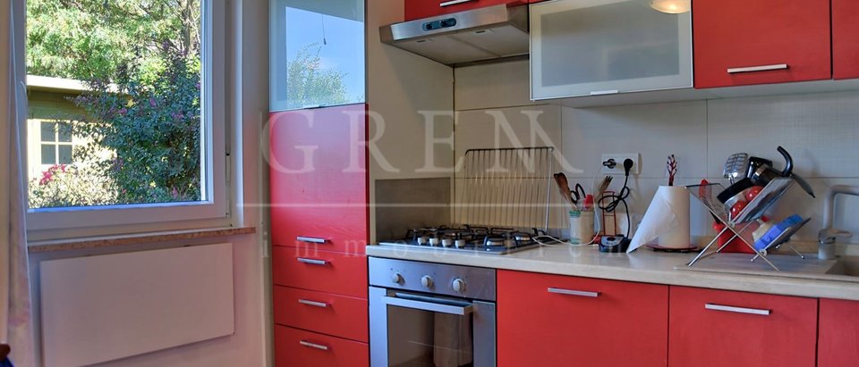 Nice apartment with a large garden, 3 km from the sea in Poreč