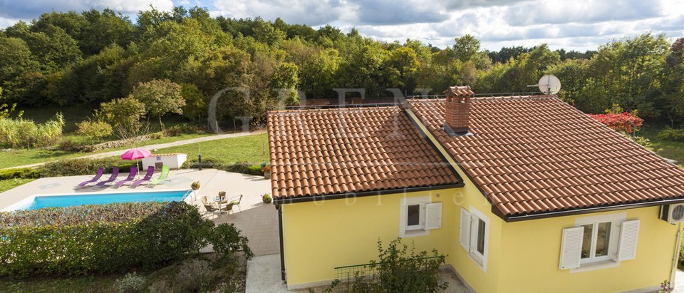 Estate, 10000 m2, For Sale, Žminj