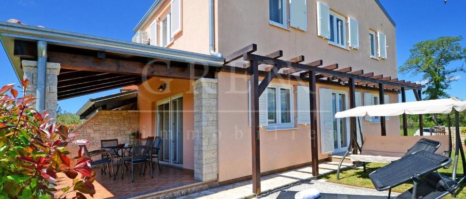 Nice semi-detached house 3 km from the sea