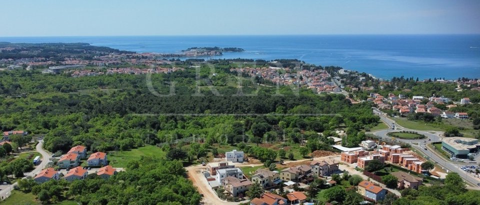 New Penthousewith sea view in Porec