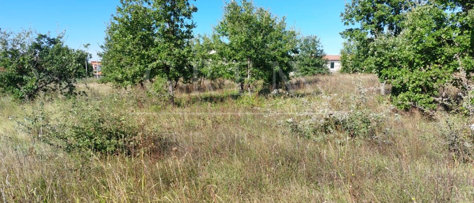 Land, 1280 m2, For Sale, Poreč