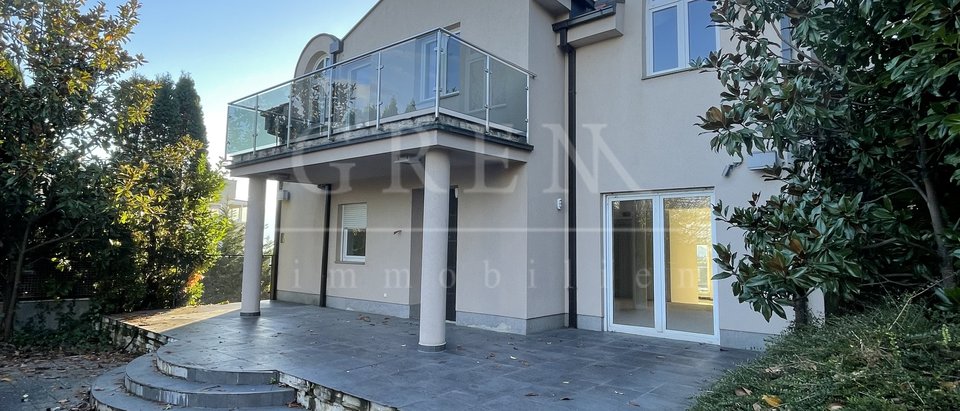 House, 576 m2, For Sale, Črnomerec - Bijenik