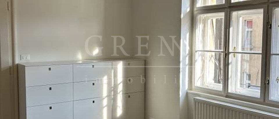 Apartment, 100 m2, For Rent, Zagreb - Donji Grad